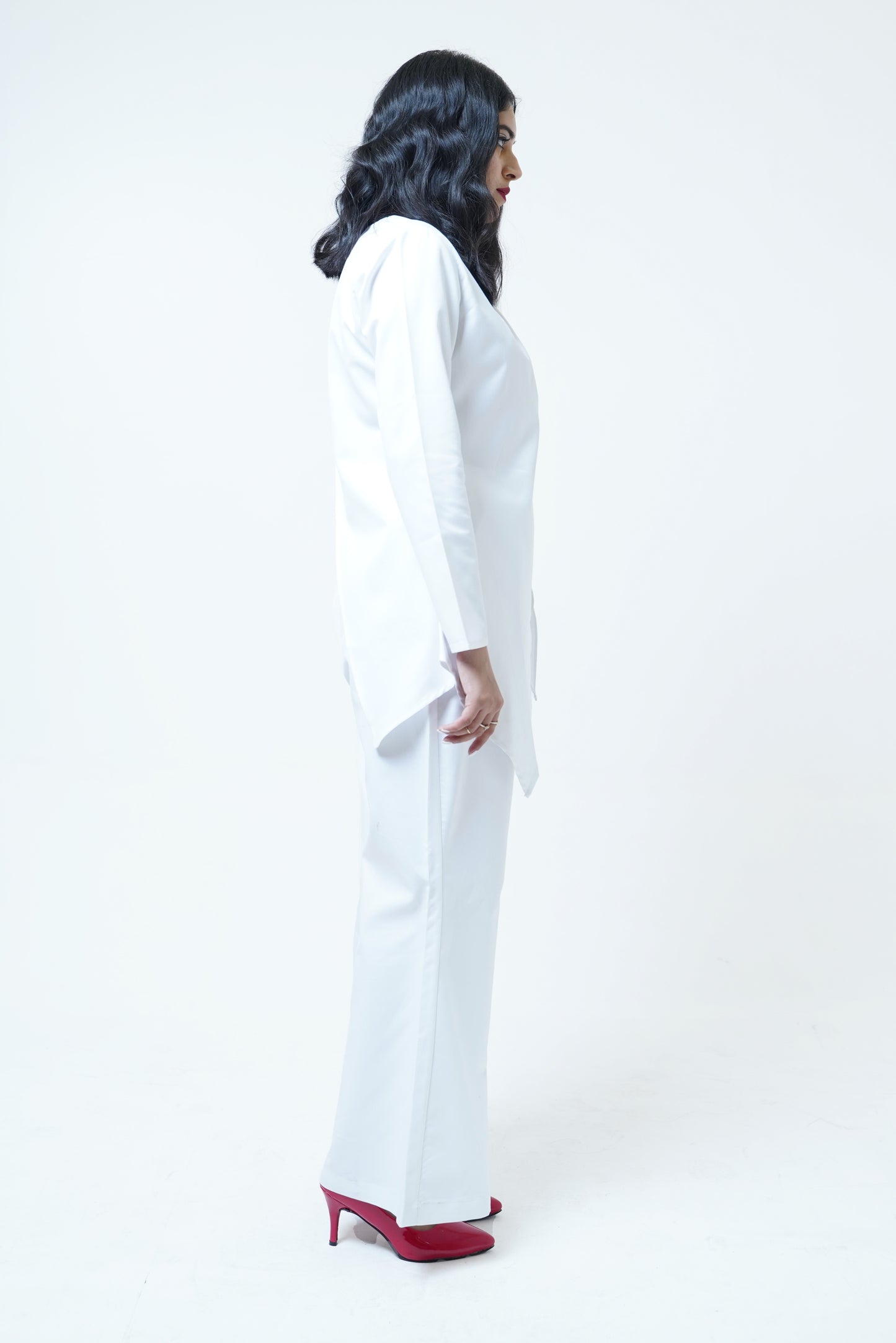Eclipse Asymmetrical top (white)
