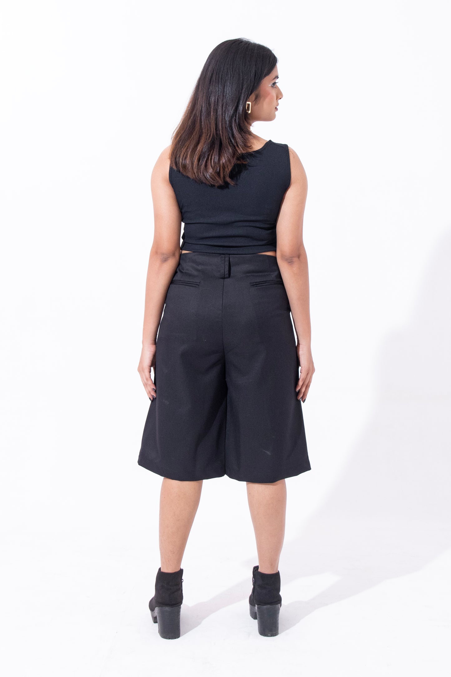 Starlit Wide Legs Capri Trousers